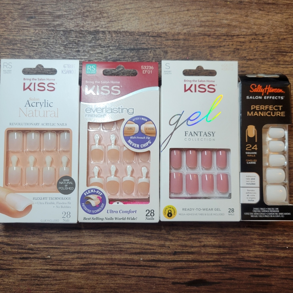 4 Brand New Acrylic Nail Sets - Unopened & Ready-to-wear